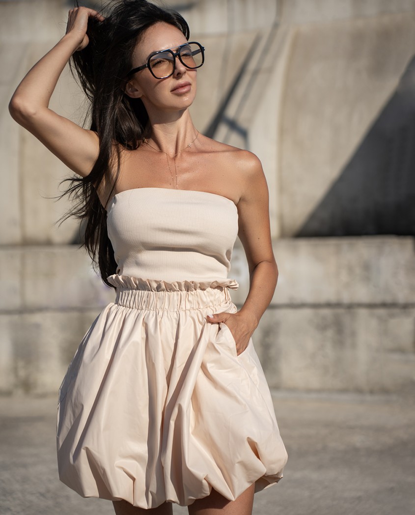 Capsule collection Rips Beige top