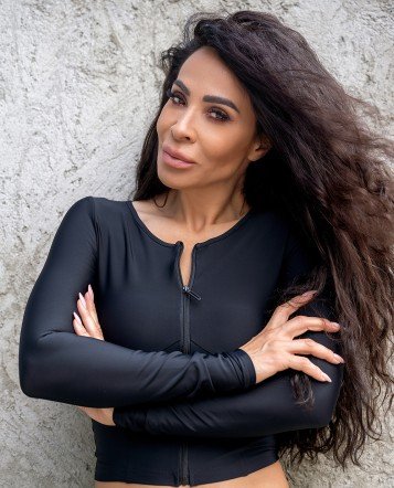 Level Black long sleeve top