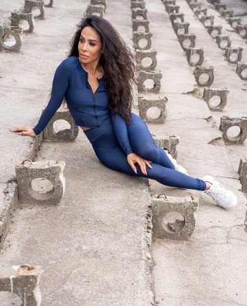 Level Blue long sleeve top