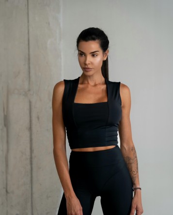 Level 3 Black top