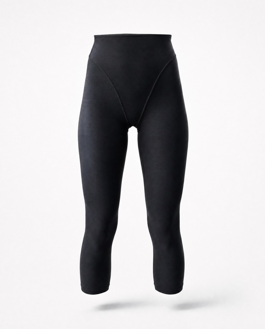 Level 6 Black capri tights