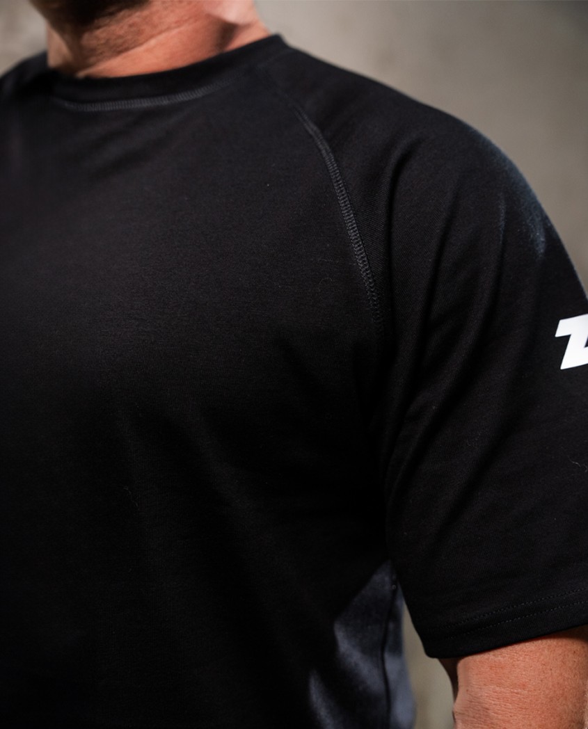 Loose men black T-shirt